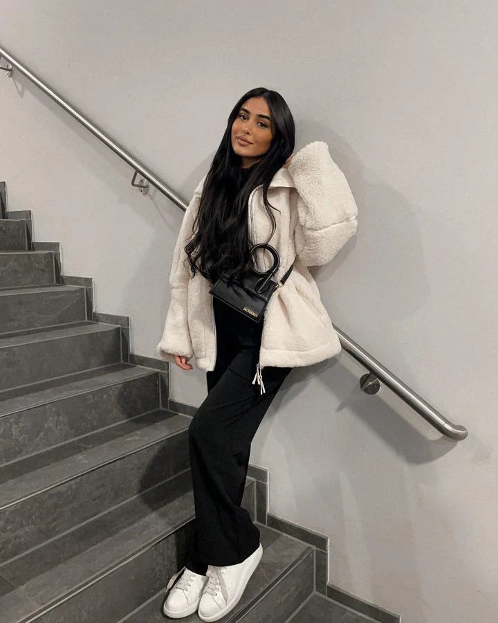 KAJA β Soft teddy coat