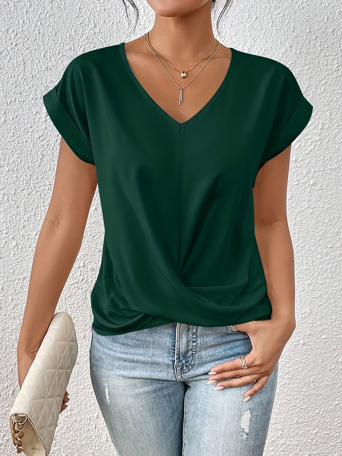 Cleo | Soft Everyday T-Shirt with Feminine Neckline