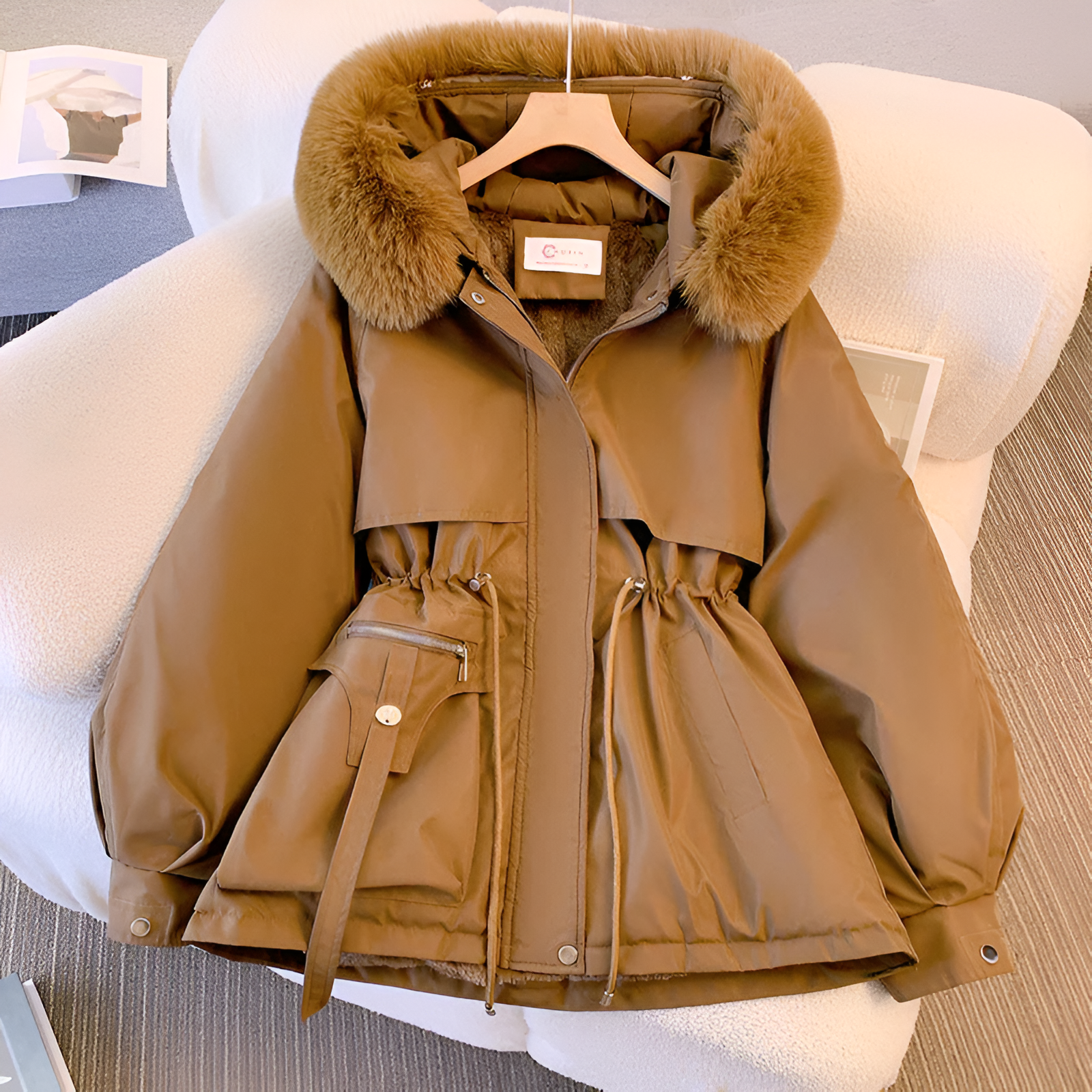 Lindy | Elegant Winter Coat