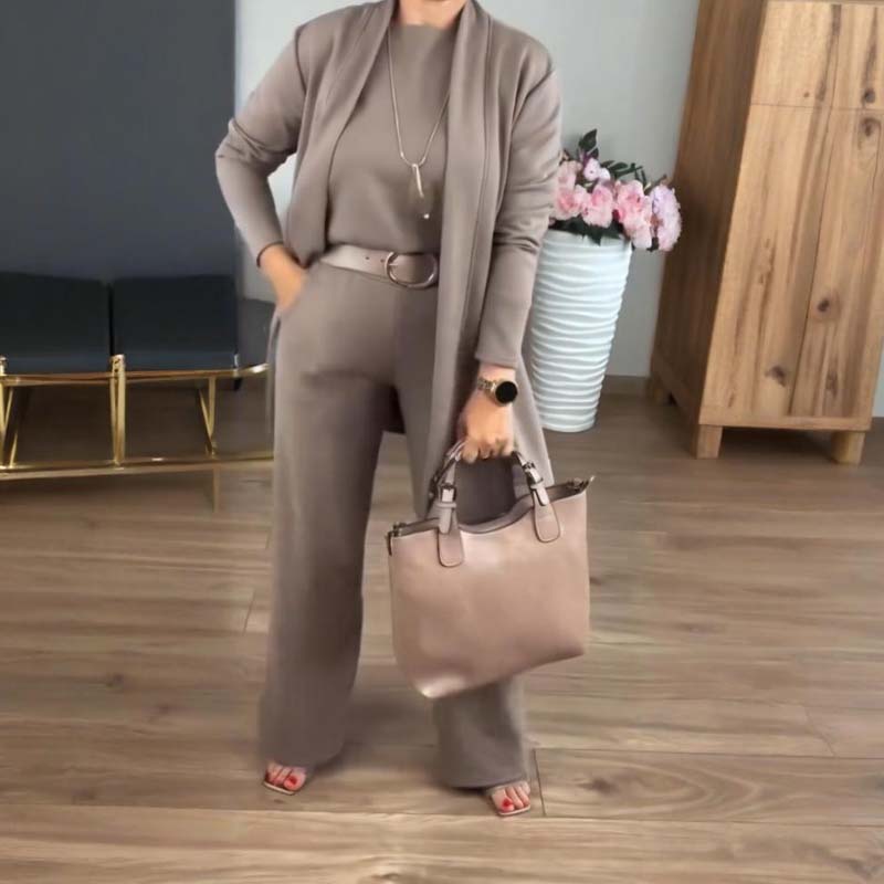 Chic & Cozy 3-Piece Set – Long Cardigan, Top & Pants 💞