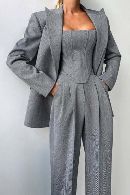 Dolce | Three-Piece Set with Double-Breasted Blazer