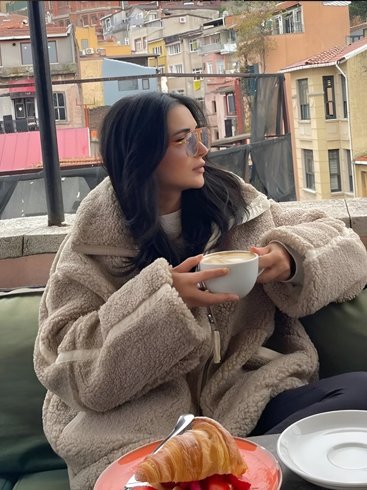KAJA – Soft teddy coat